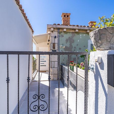 Ferienwohnung Anmarie With Free Parking Dubrovnik Exterior foto