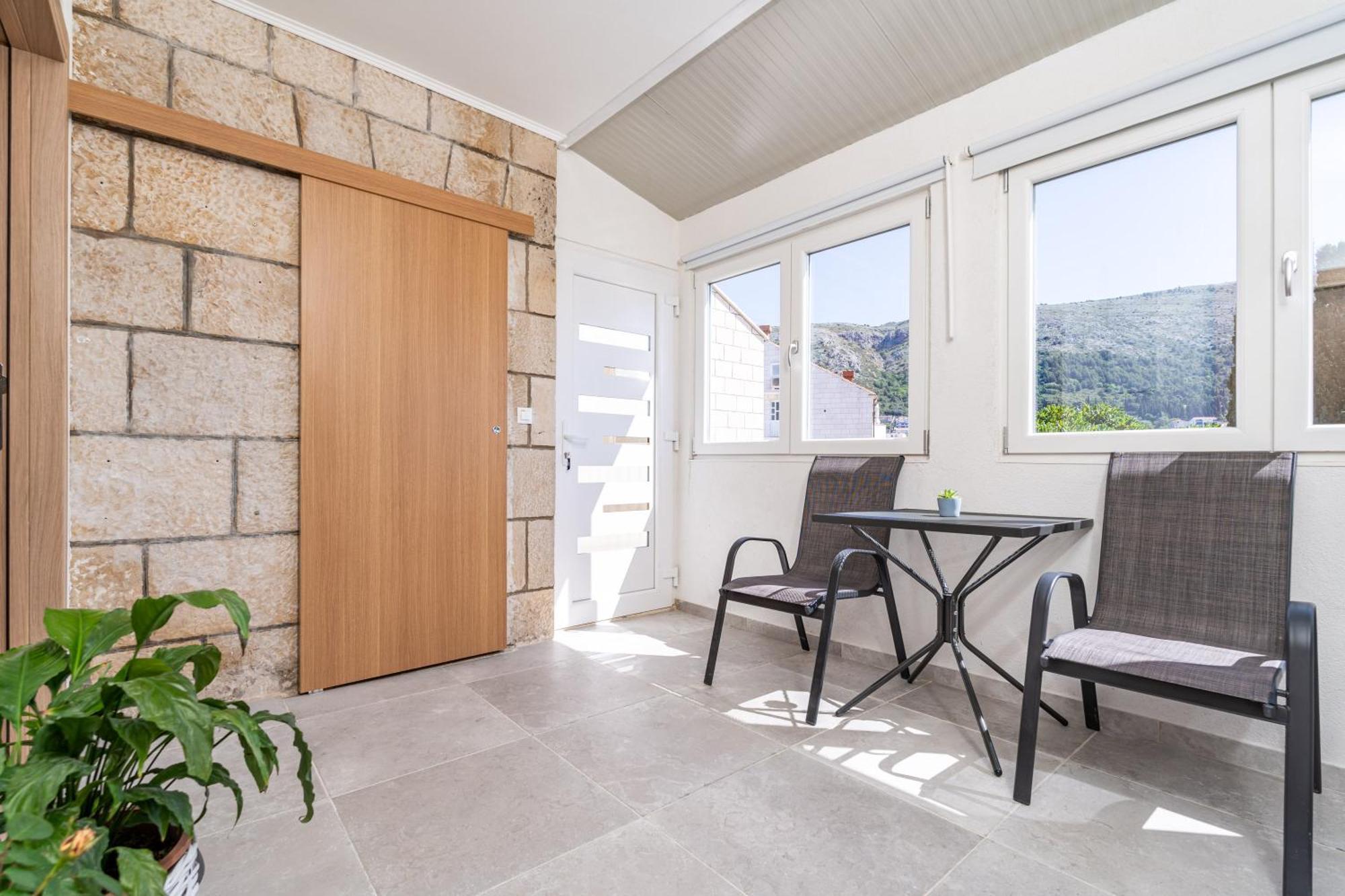 Ferienwohnung Anmarie With Free Parking Dubrovnik Exterior foto