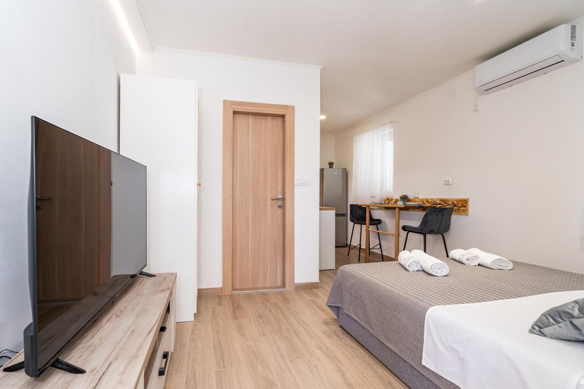 Ferienwohnung Anmarie With Free Parking Dubrovnik Exterior foto