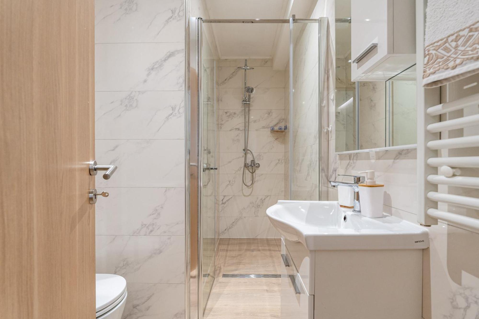 Ferienwohnung Anmarie With Free Parking Dubrovnik Exterior foto
